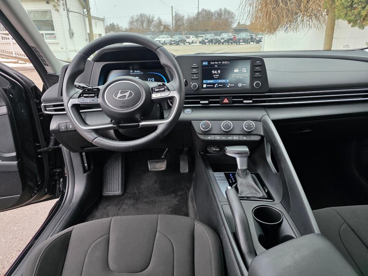 2025 Hyundai Elantra PREFERRED 4DR SEDAN Photo