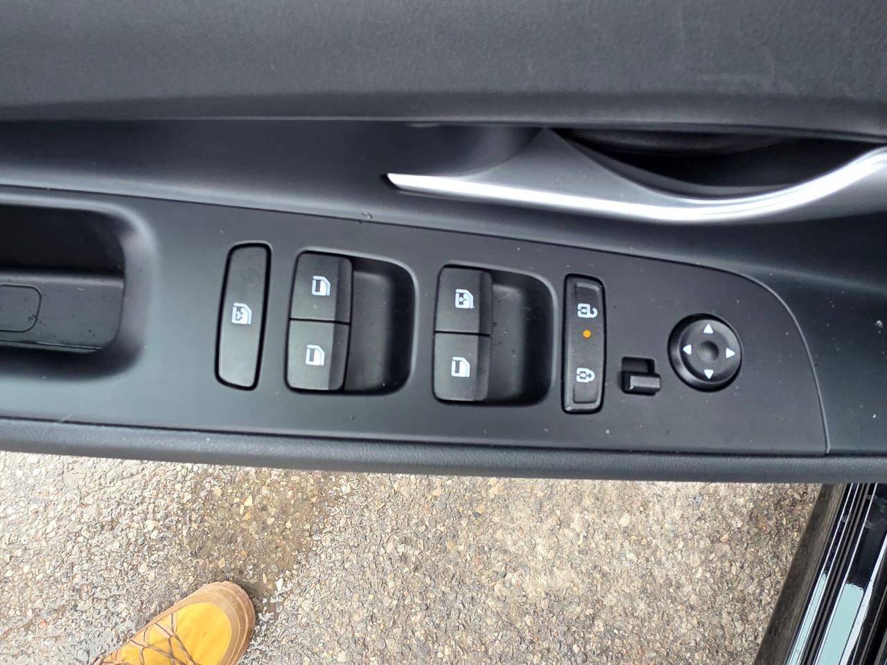 2025 Hyundai Elantra PREFERRED 4DR SEDAN Photo