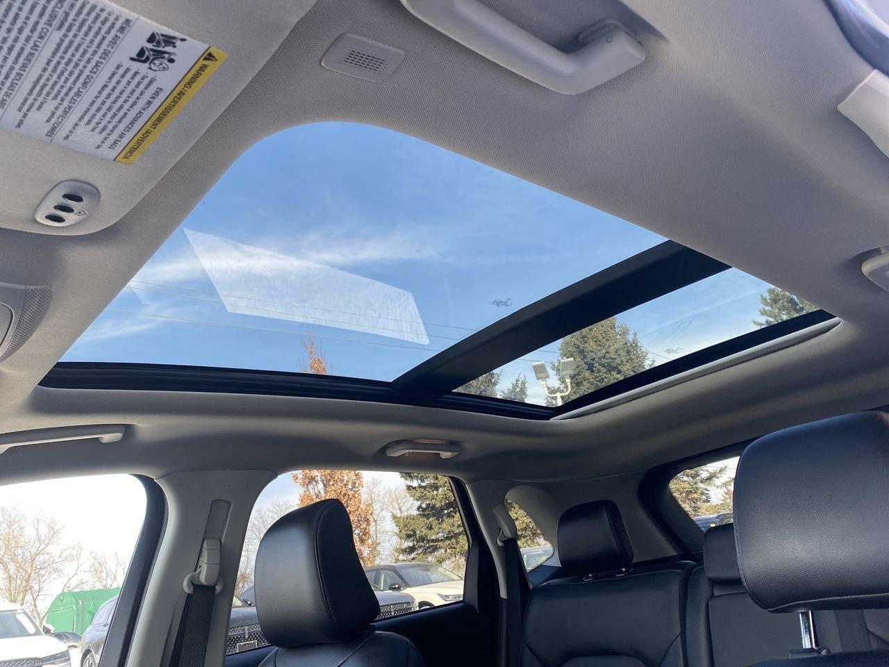 2022 Ford Edge SEL Photo