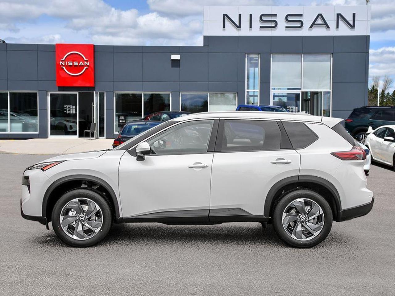 2025 Nissan Rogue SV Moonroof  - Moonroof -  Power Liftgate Photo
