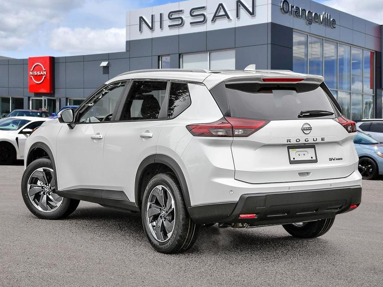 2025 Nissan Rogue SV Moonroof  - Moonroof -  Power Liftgate Photo