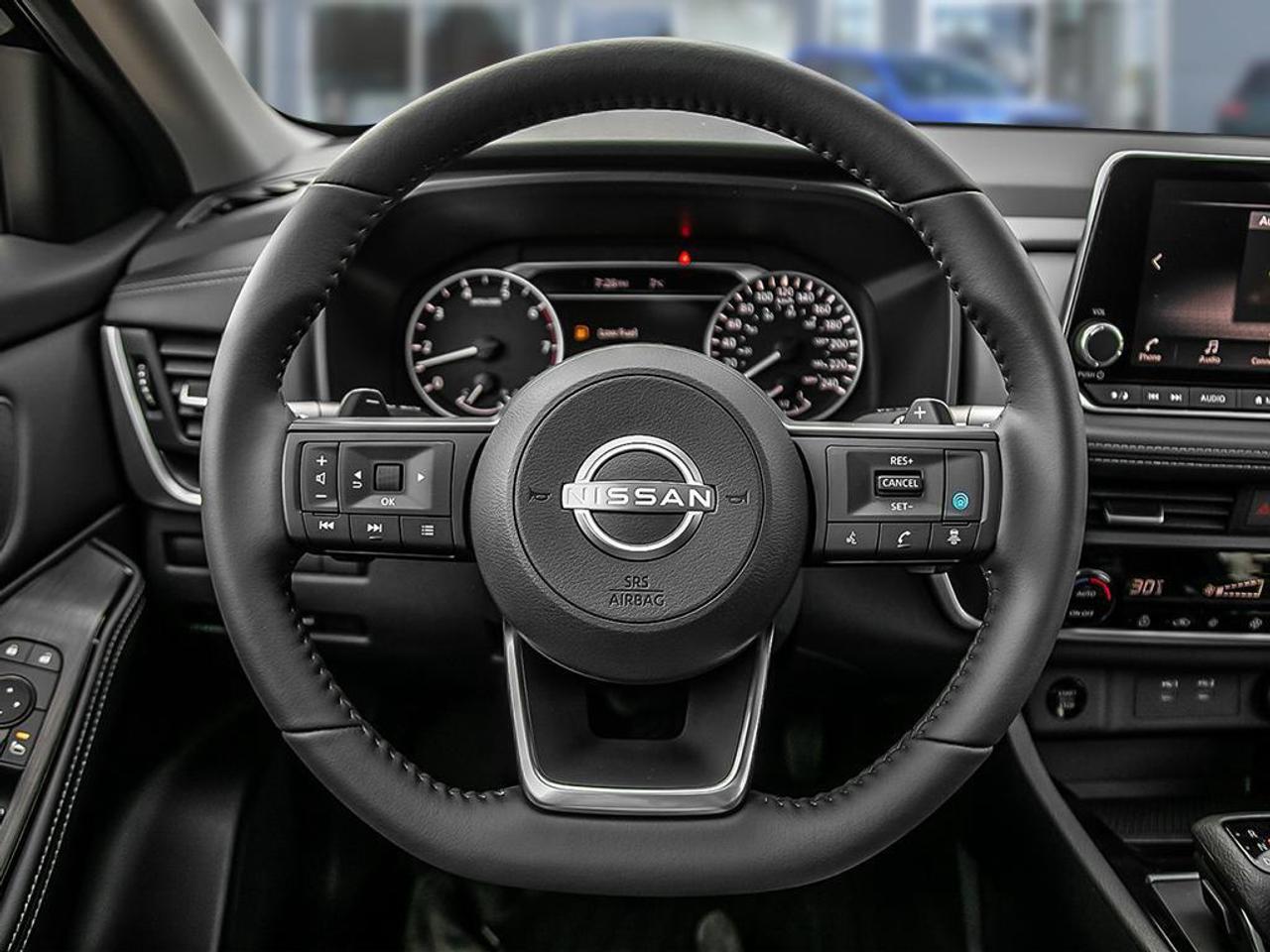 2025 Nissan Rogue SV Moonroof  - Moonroof -  Power Liftgate Photo