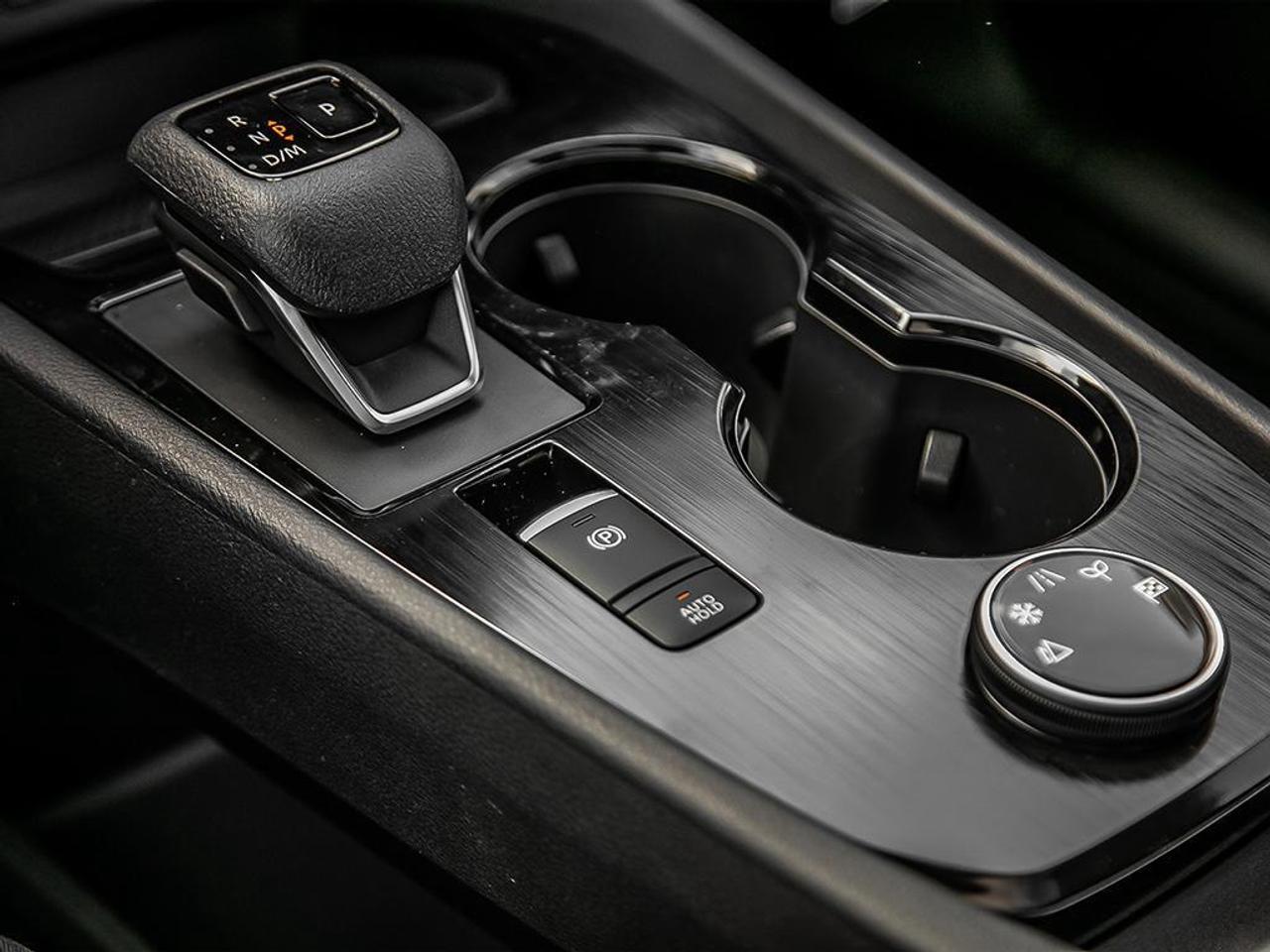 2025 Nissan Rogue SV Moonroof  - Moonroof -  Power Liftgate Photo