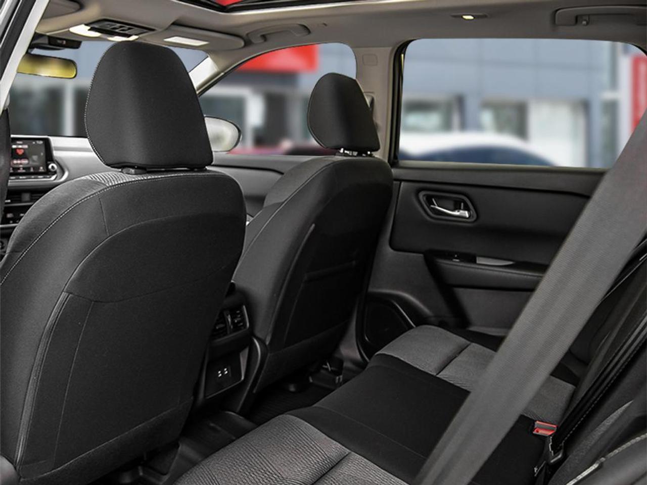 2025 Nissan Rogue SV Moonroof  - Moonroof -  Power Liftgate Photo