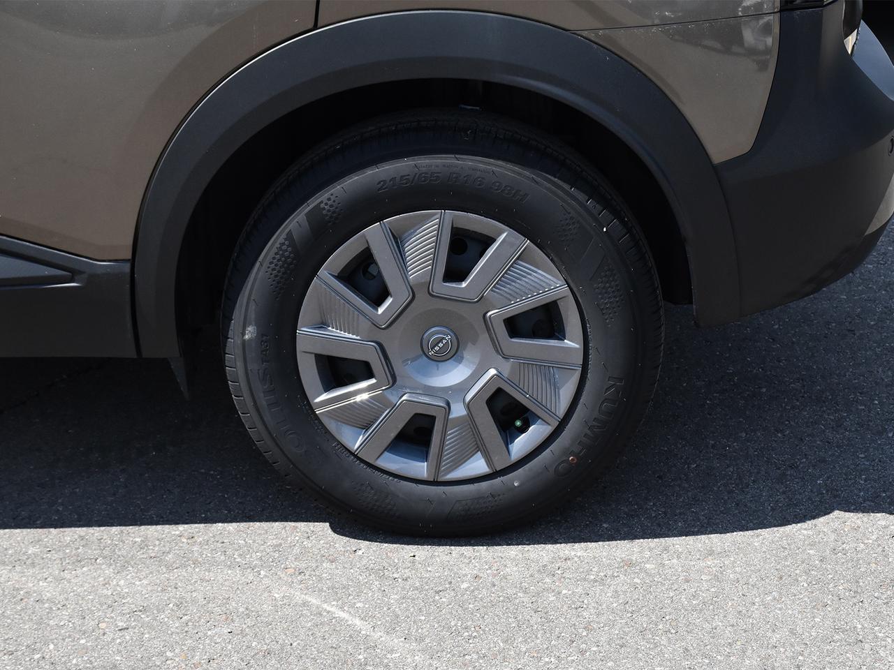 2025 Nissan Kicks S  - Certified - Heated Seats Photo