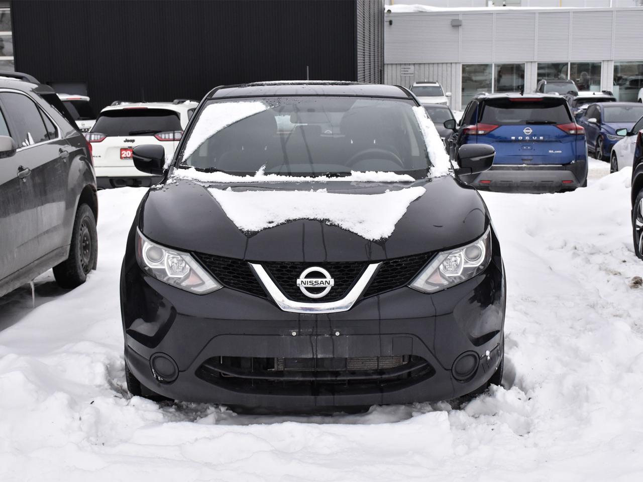 2017 Nissan Qashqai S  - Bluetooth -  Heated Seats Photo