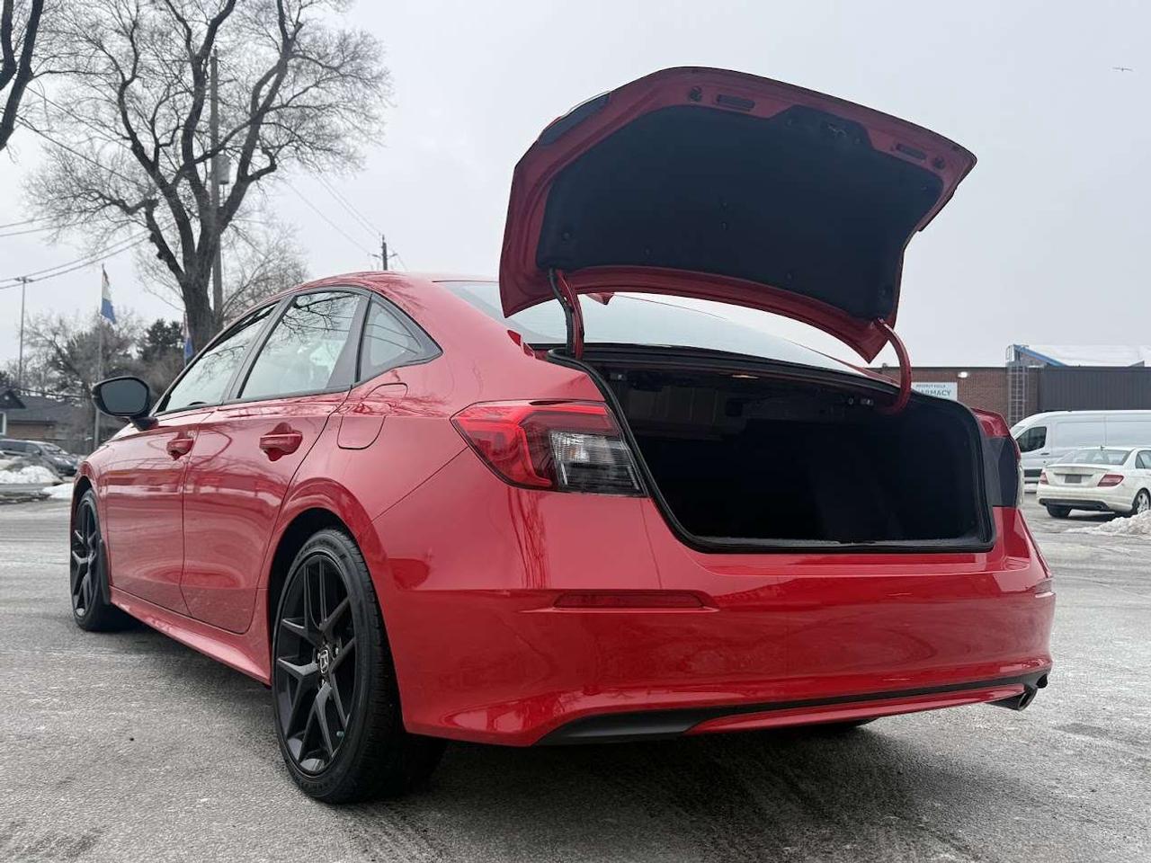 2022 Honda Civic Sedan Sport l One Owner l Honda Warranty l FWD l BSM l Photo