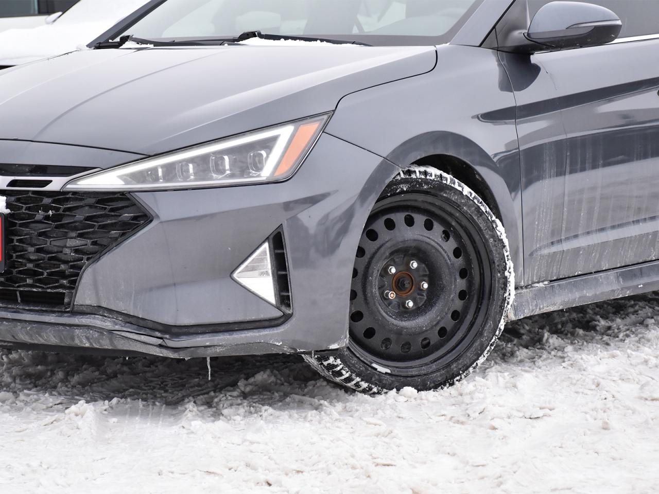 2020 Hyundai Elantra Sport Photo