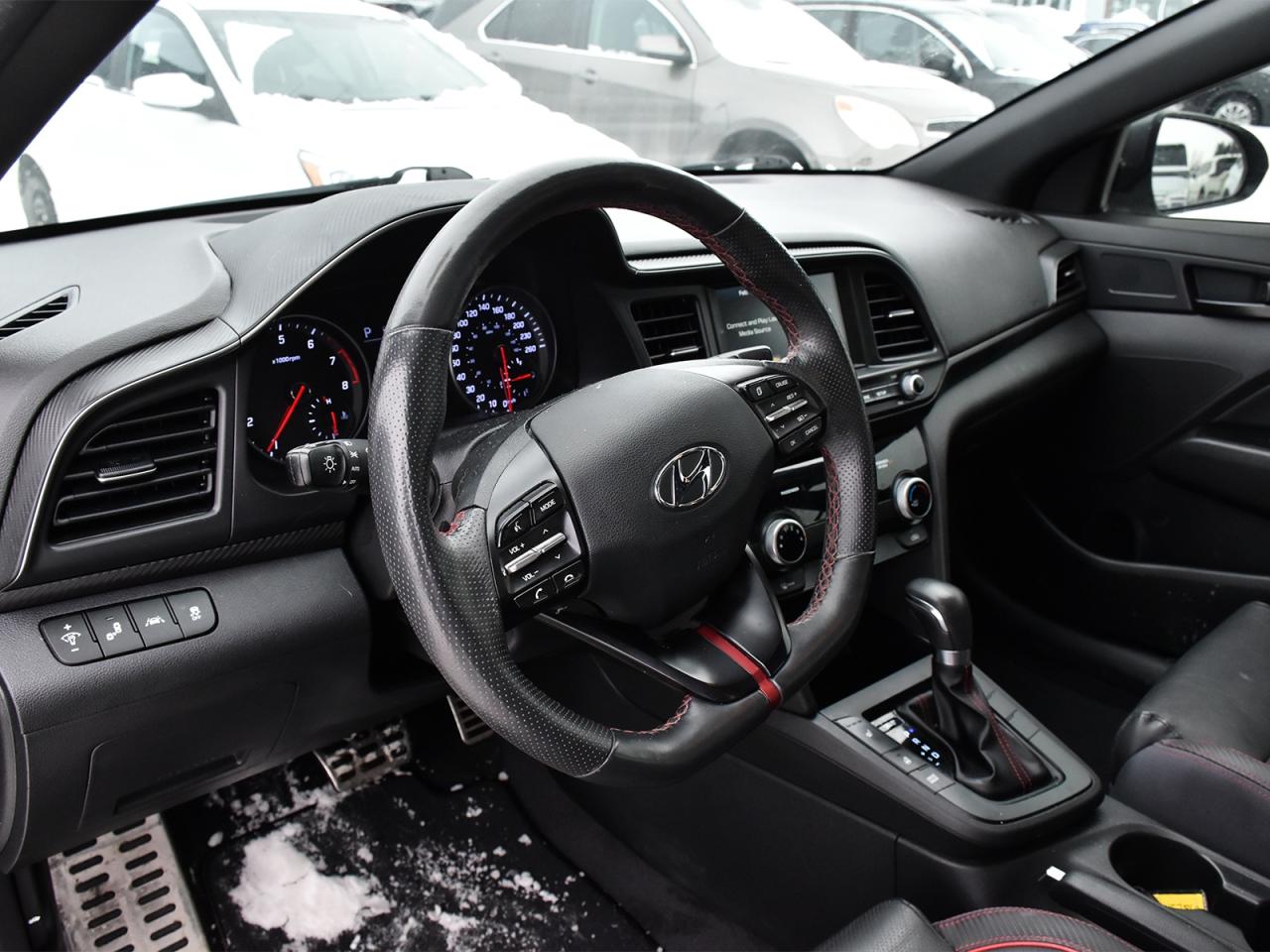 2020 Hyundai Elantra Sport Photo