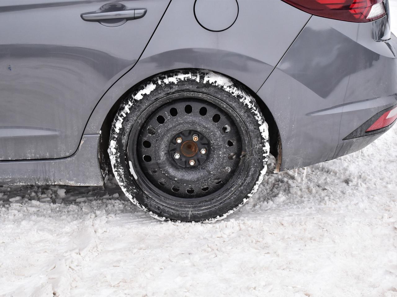 2020 Hyundai Elantra Sport Photo