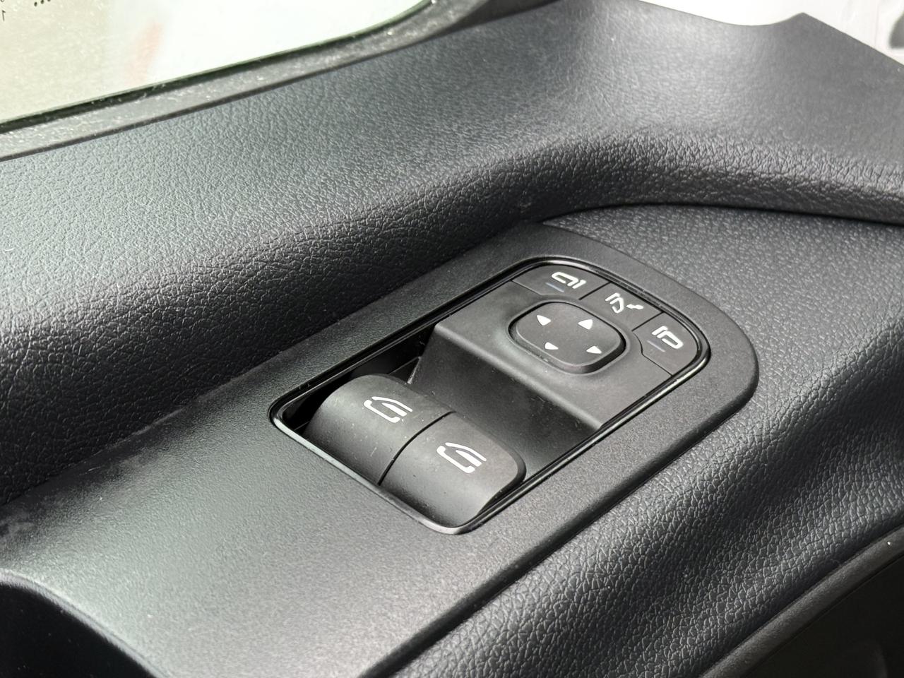 2019 Mercedes-Benz Sprinter Cargo Van 3500 High Roof V6 170  EXT l No Accident l 3500 l Photo