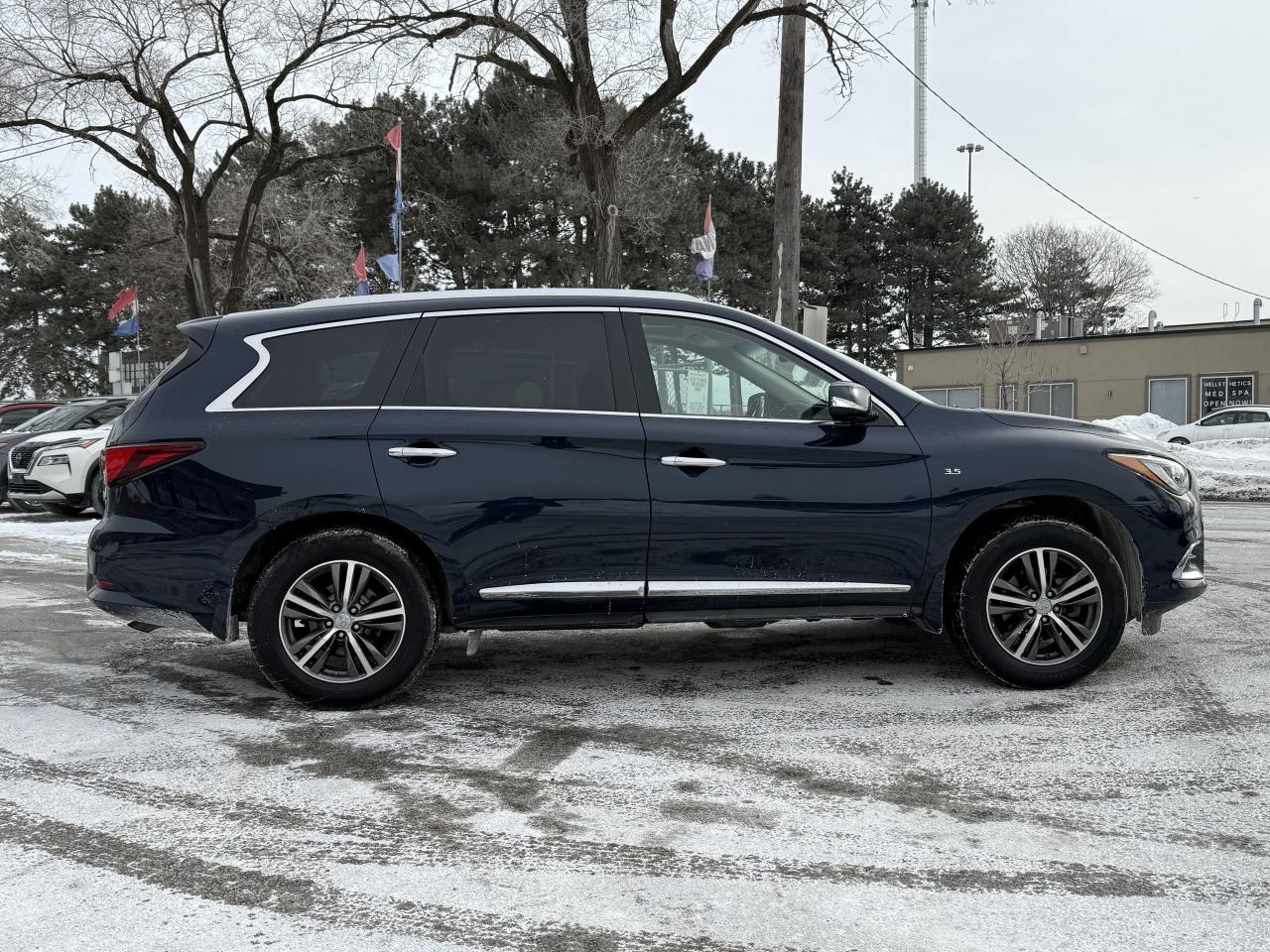 2018 Infiniti QX60 No Accident l AWD l 360 Cam l LDW l Navi Photo