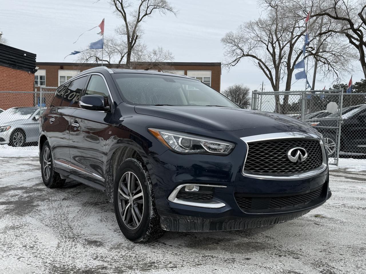 2018 Infiniti QX60 No Accident l AWD l 360 Cam l LDW l Navi Photo