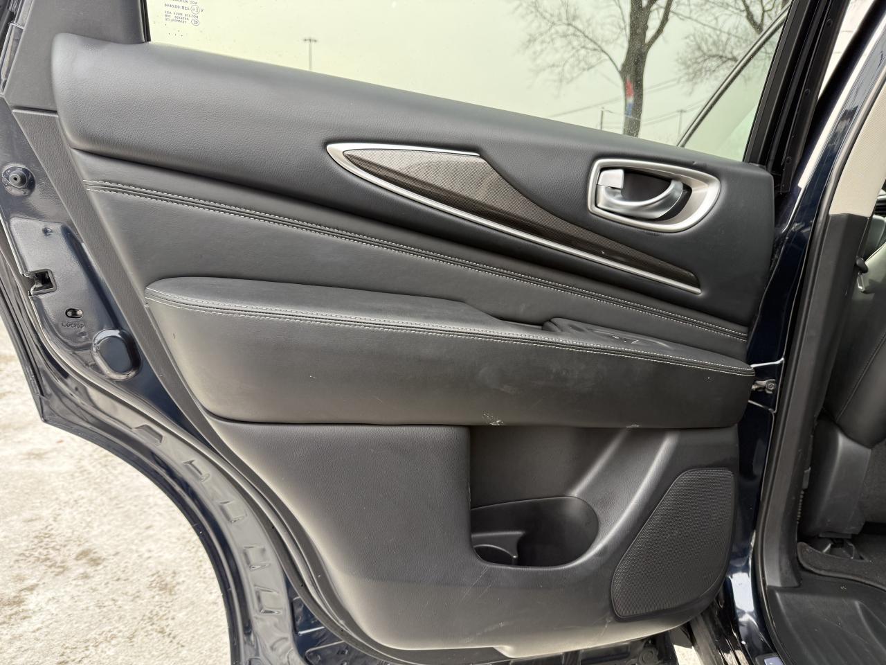 2018 Infiniti QX60 No Accident l AWD l 360 Cam l LDW l Navi Photo