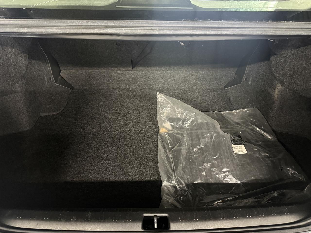 2016 Subaru Impreza Sport & Tech Pkg l ONE OWNER l AWD l 2.0i l Photo