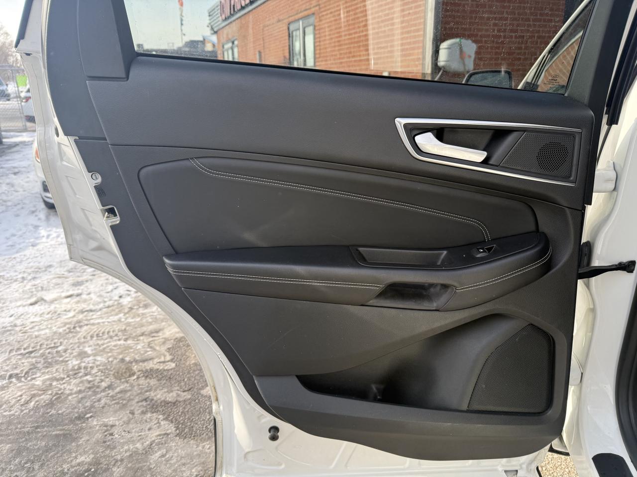 2023 Ford Edge No Accident l Titanium l AWD l Ford Warranty l Photo