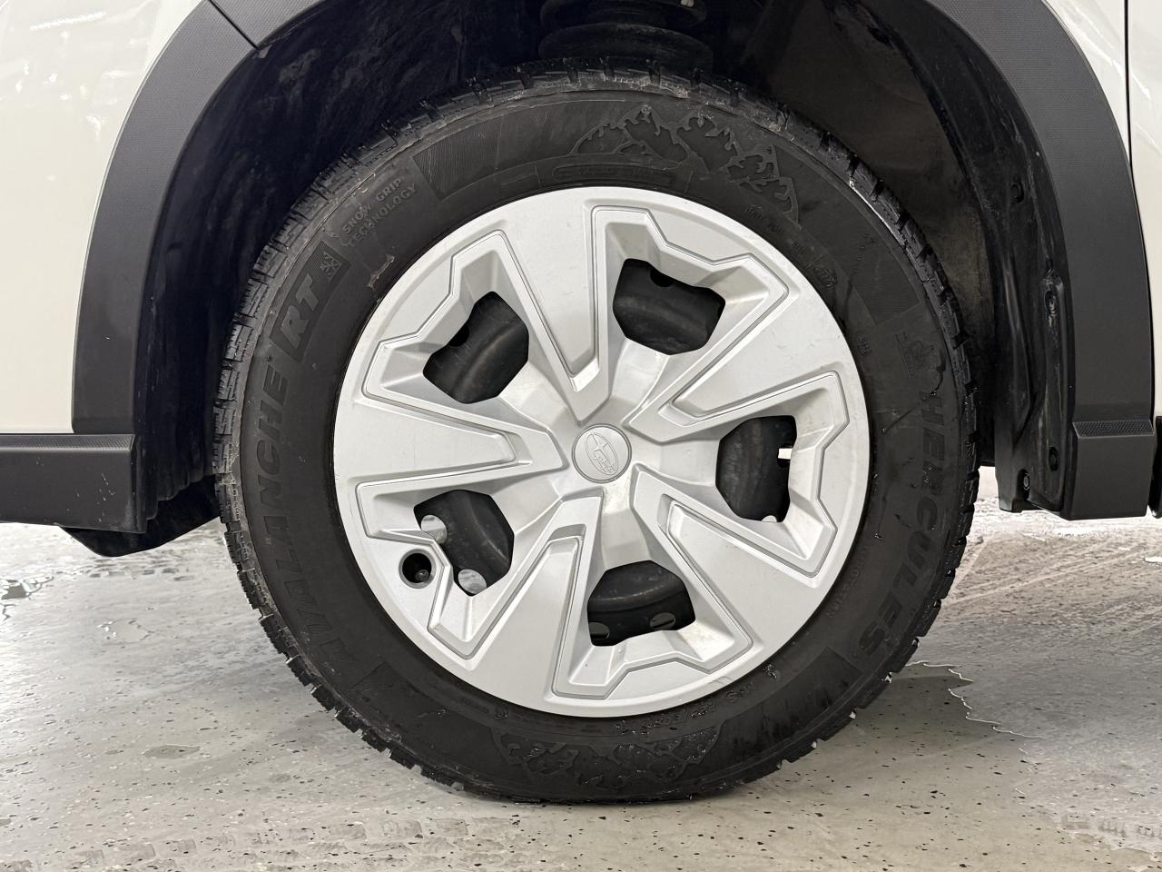 2023 Subaru Forester No Accident l AWD l 4Cyl l Extra Tire Set A/S Photo