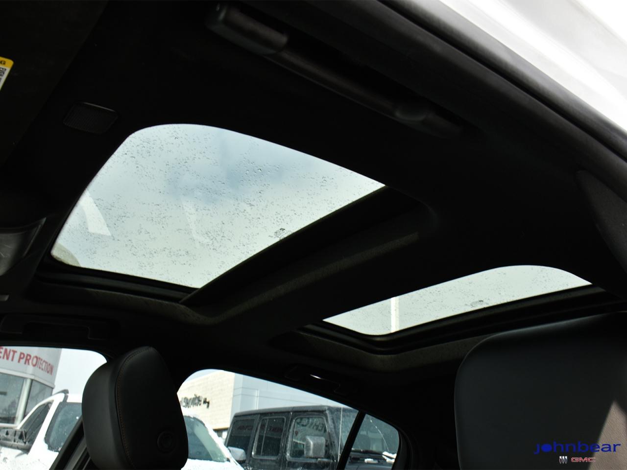 2022 Cadillac CT5 Sport Photo