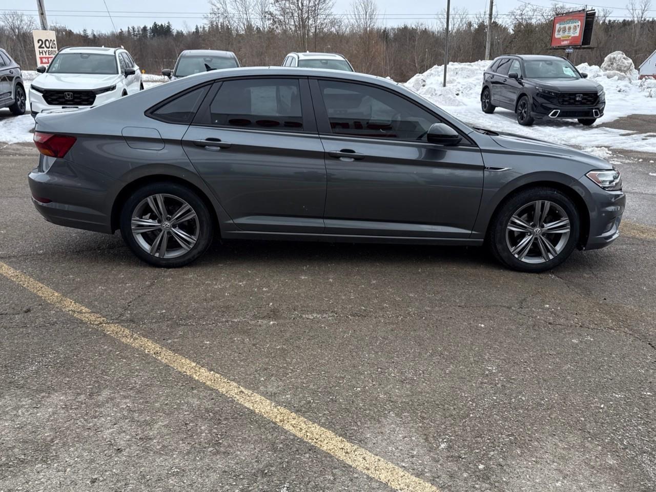 2019 Volkswagen Jetta 1.4 TSI Highline (A8) 4dr Sedan Photo
