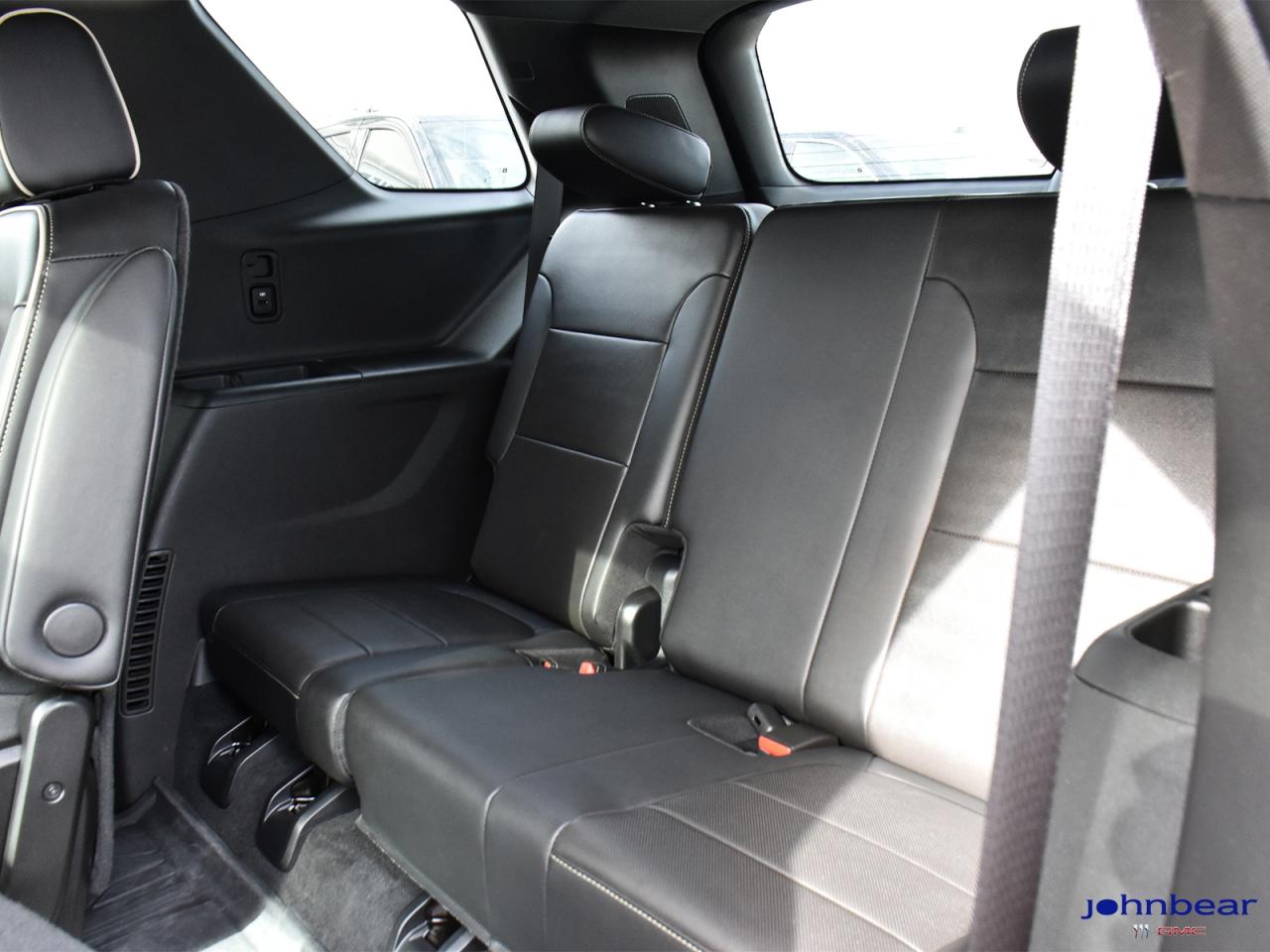 2024 Chevrolet Traverse Limited PREMIER Photo