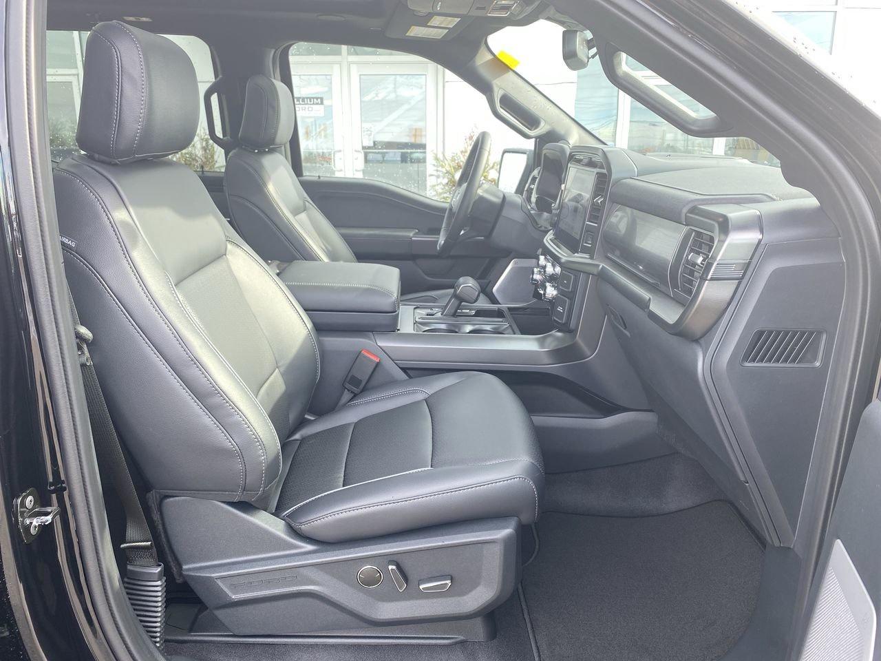 2026 Ford F-150 Lariat Photo