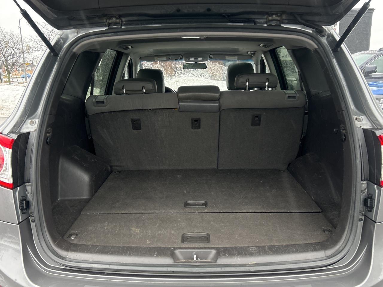 2010 Hyundai Santa Fe GL W/SPORT Photo