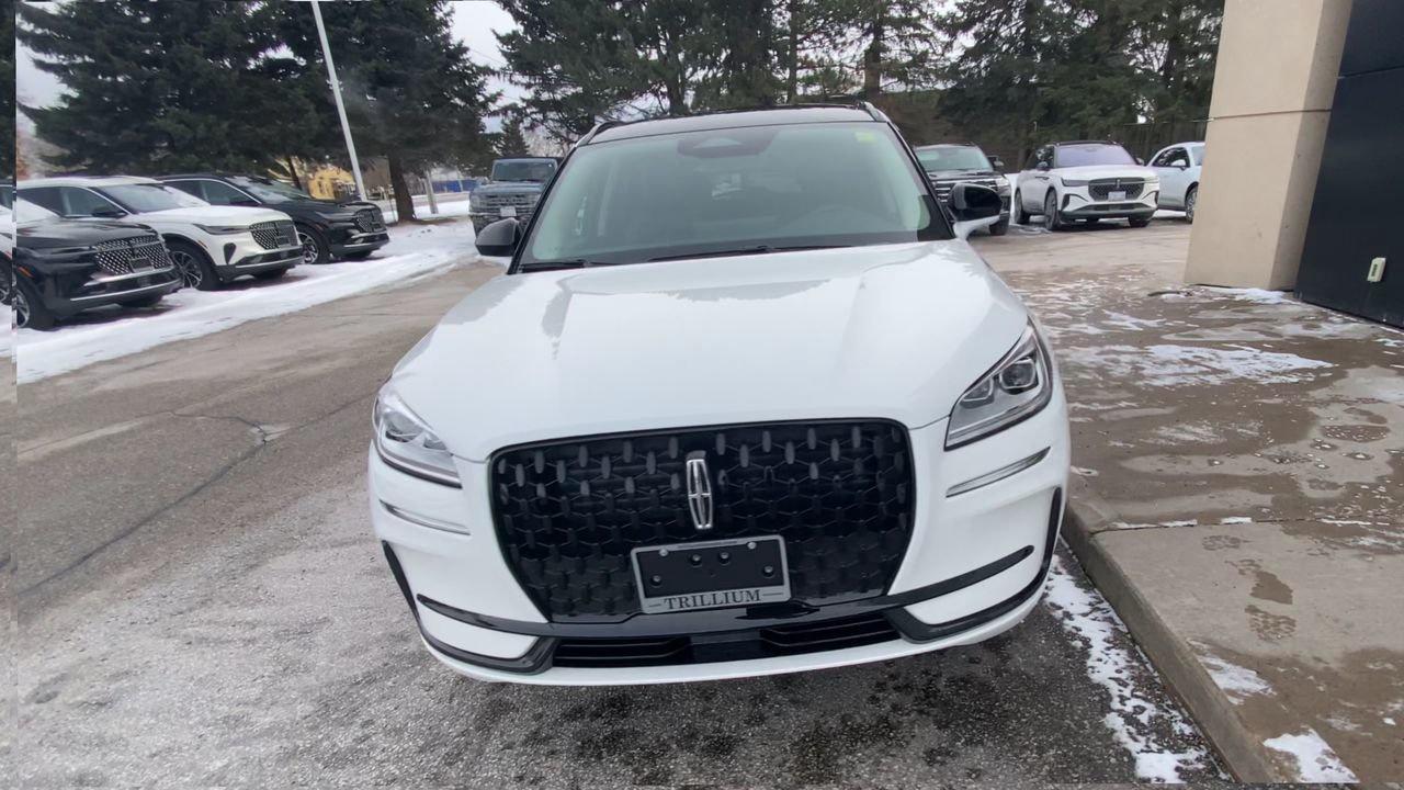 2026 Lincoln Corsair PHEV Grans Touring PHEV Photo2