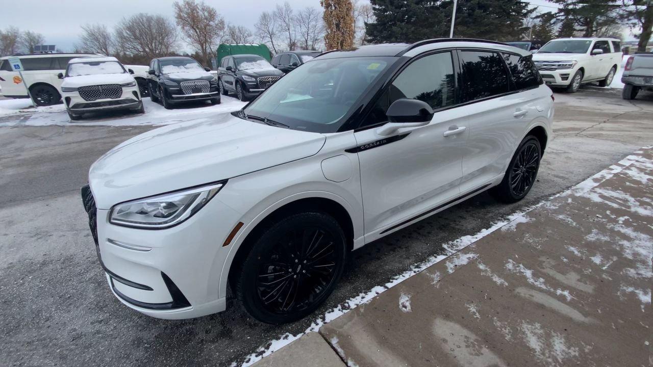 2026 Lincoln Corsair PHEV Grans Touring PHEV Photo