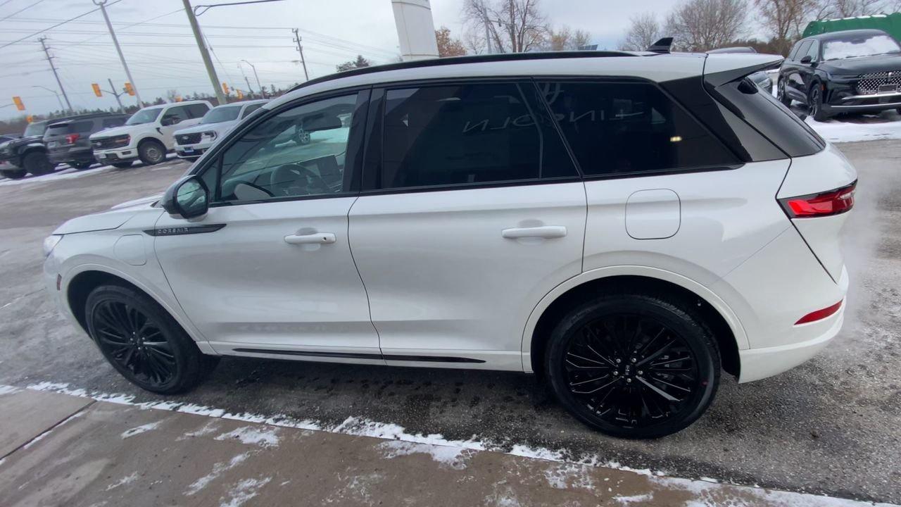 2026 Lincoln Corsair PHEV Grans Touring PHEV Photo