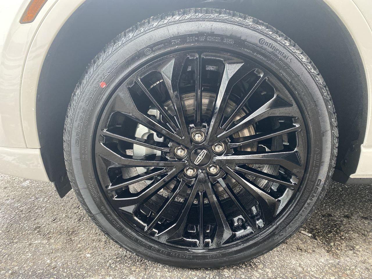 2026 Lincoln Corsair PHEV Grans Touring PHEV Photo