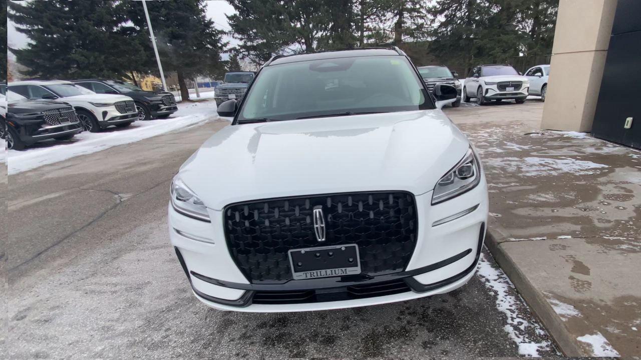 2026 Lincoln Corsair Grans Touring PHEV Photo2