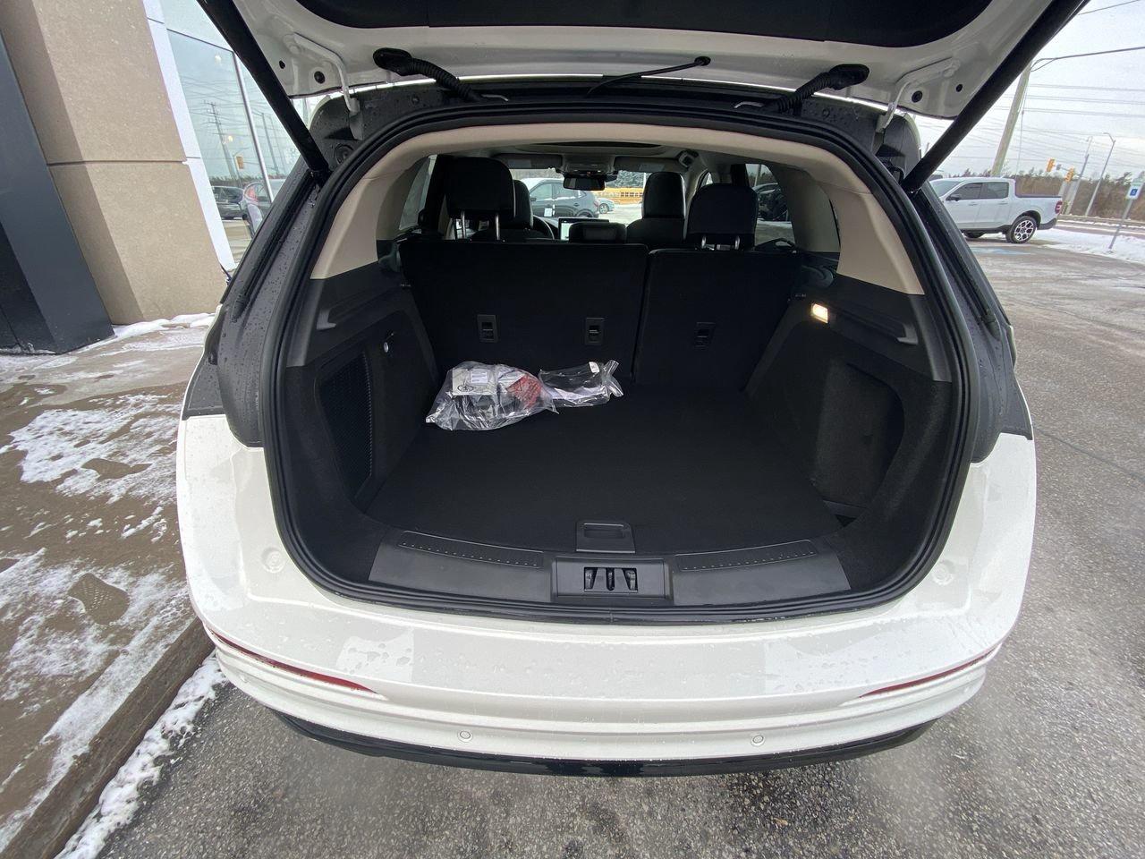 2026 Lincoln Corsair Grans Touring PHEV Photo