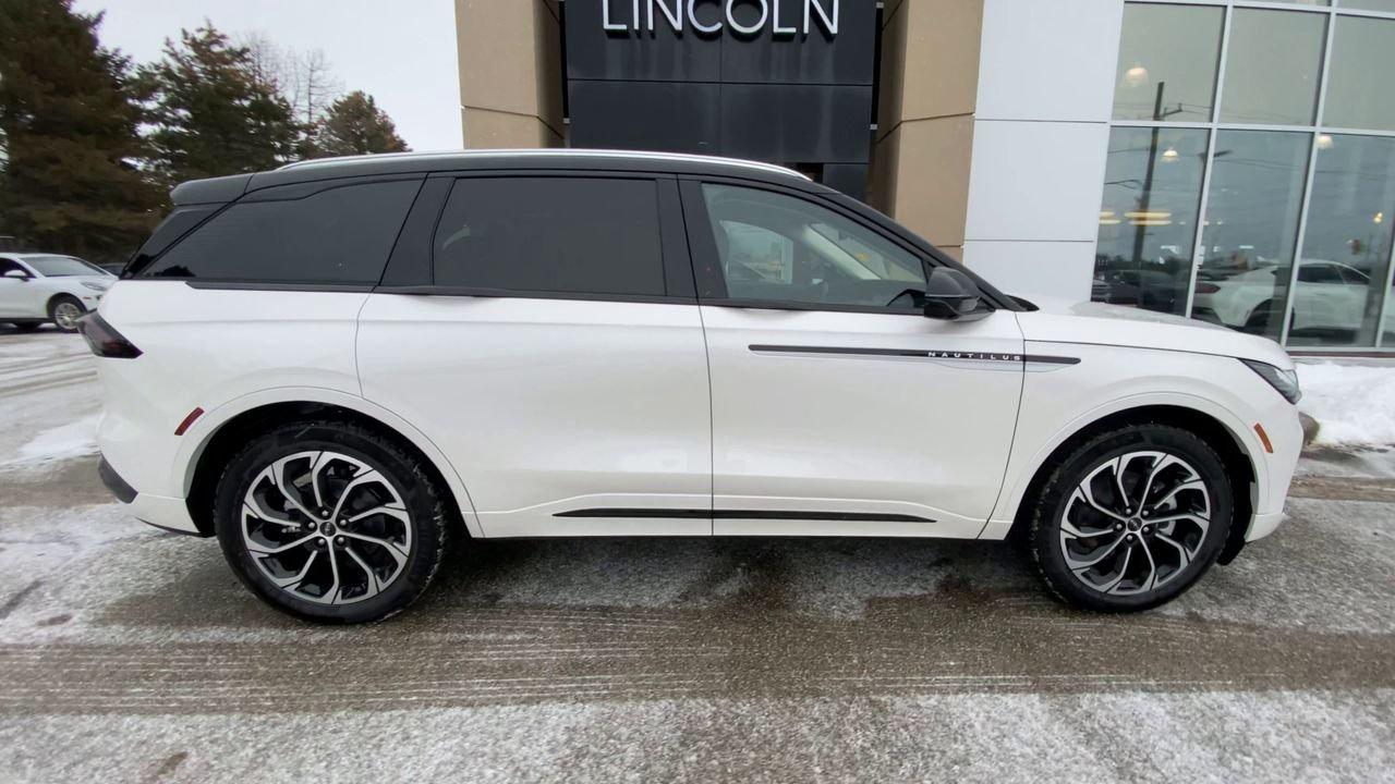 2026 Lincoln Nautilus RESERVE Photo