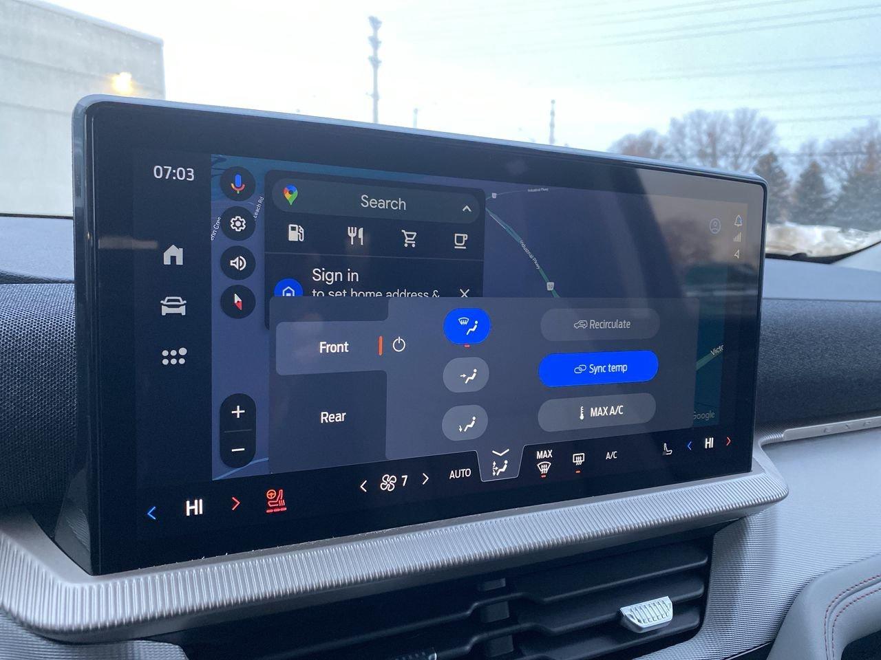 2026 Ford Explorer Active Photo