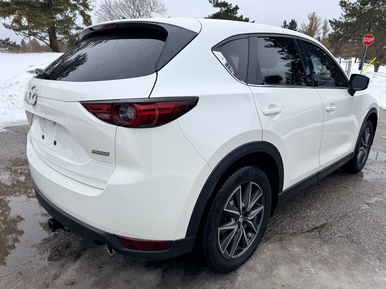 2018 Mazda CX-5 GT (A6) 4dr All-Wheel Drive Sport Utility Photo4