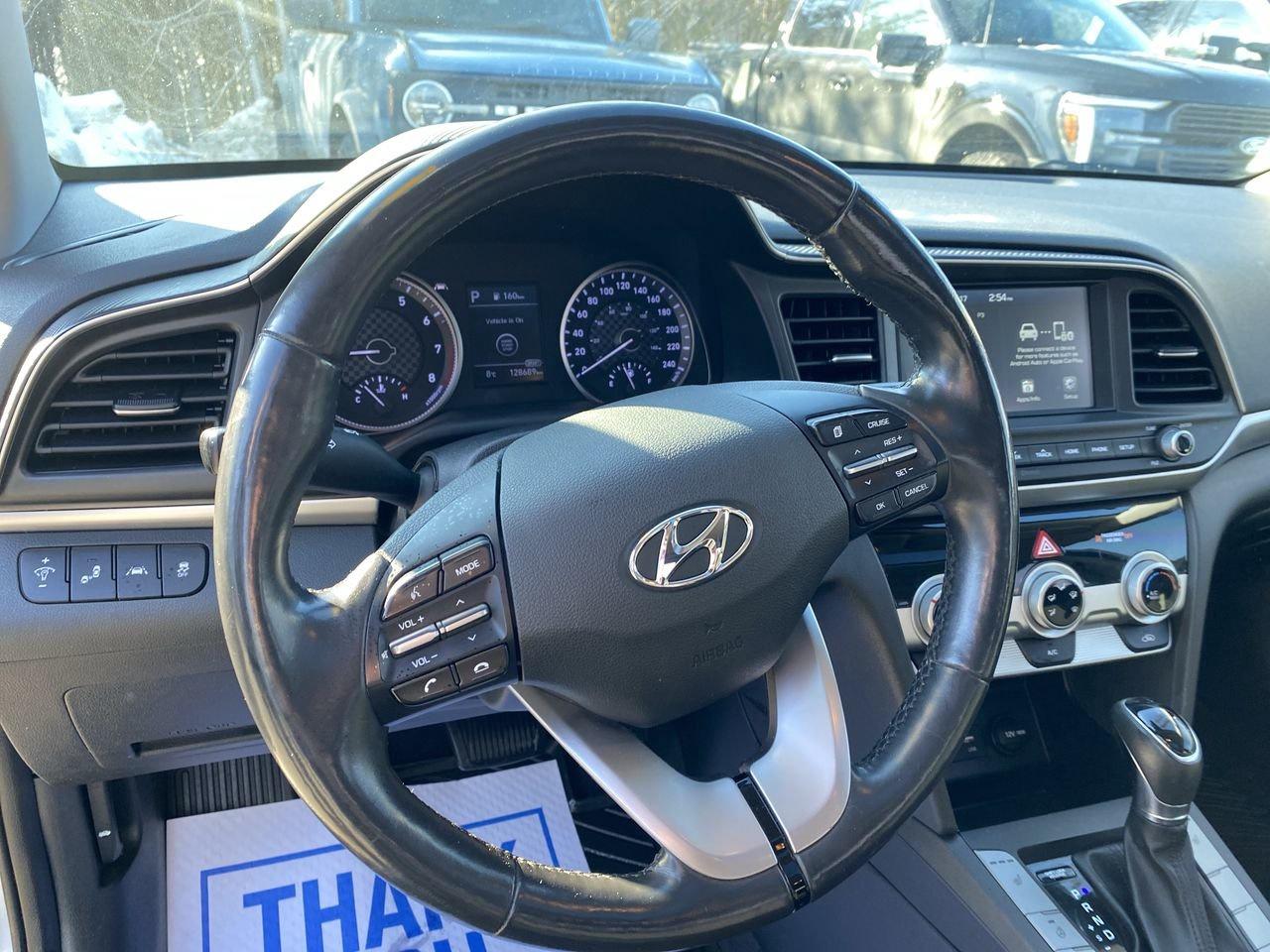 2020 Hyundai Elantra Preferred w/Sun & Safety Package Photo