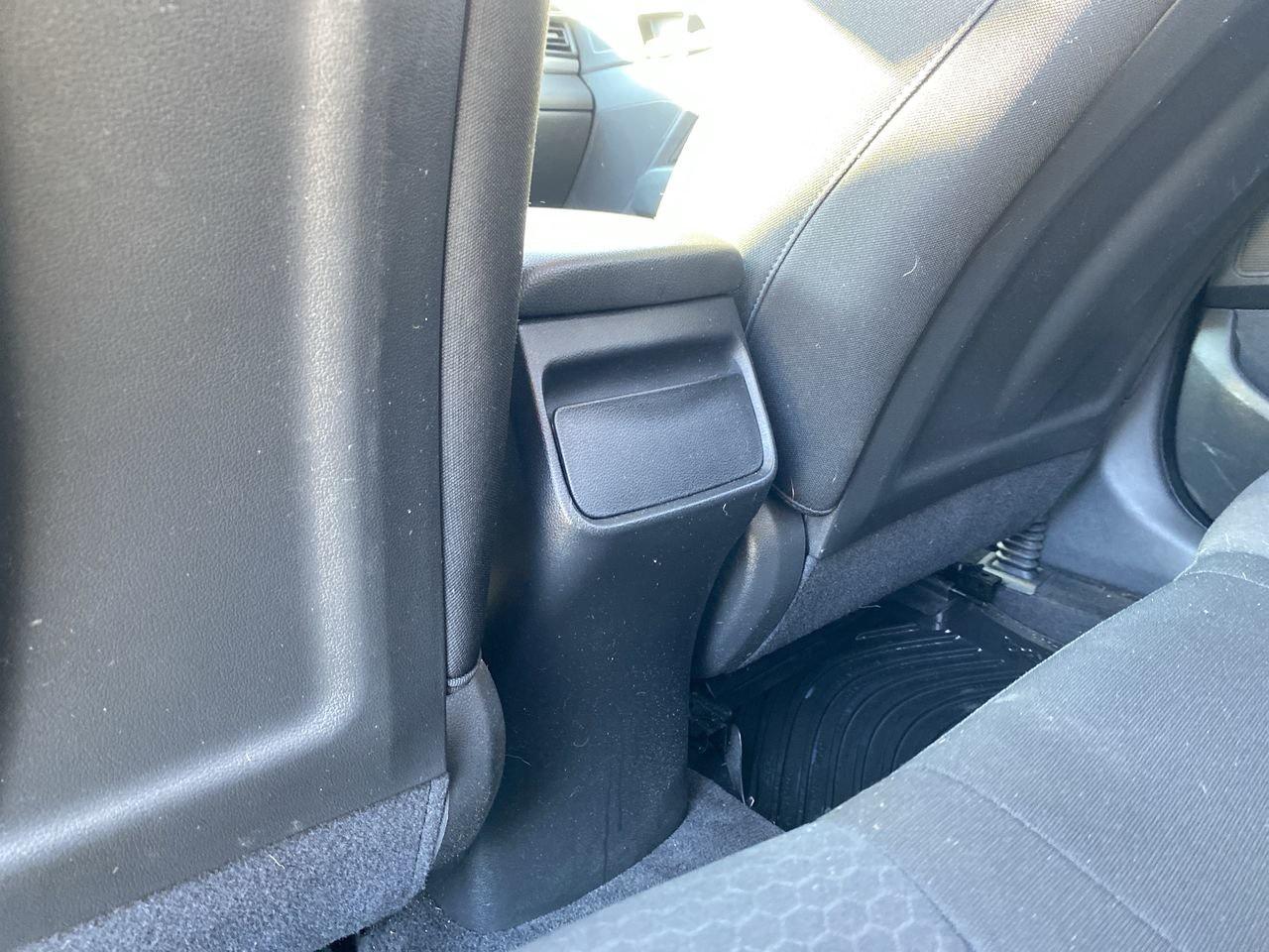 2020 Hyundai Elantra Preferred w/Sun & Safety Package Photo