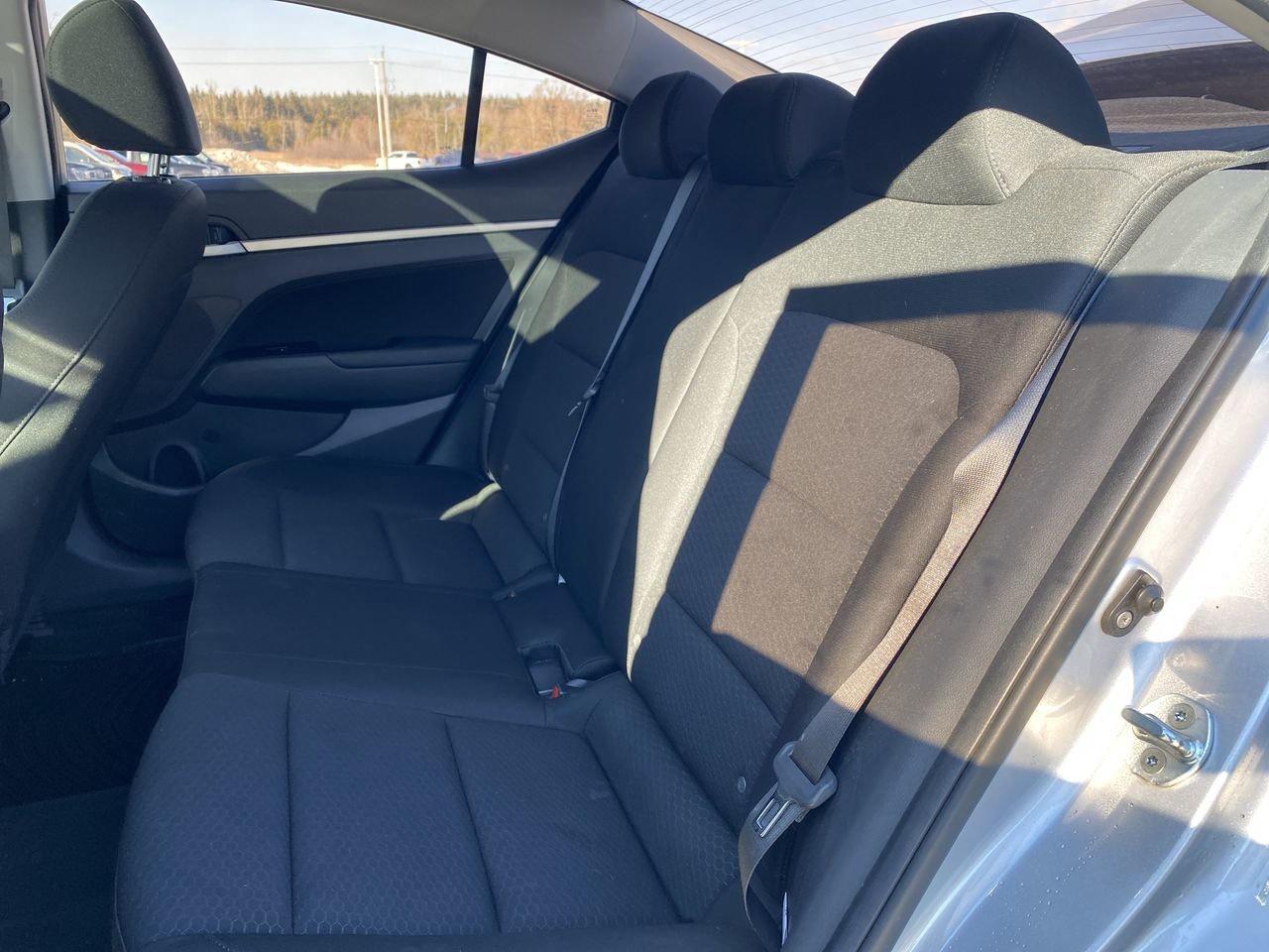 2020 Hyundai Elantra Preferred w/Sun & Safety Package Photo