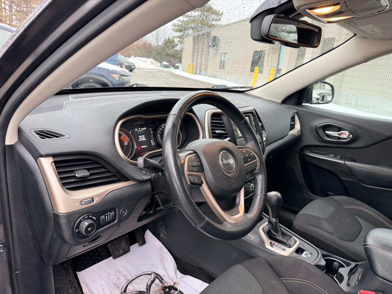 2016 Jeep Cherokee North 4dr 4x4 Photo