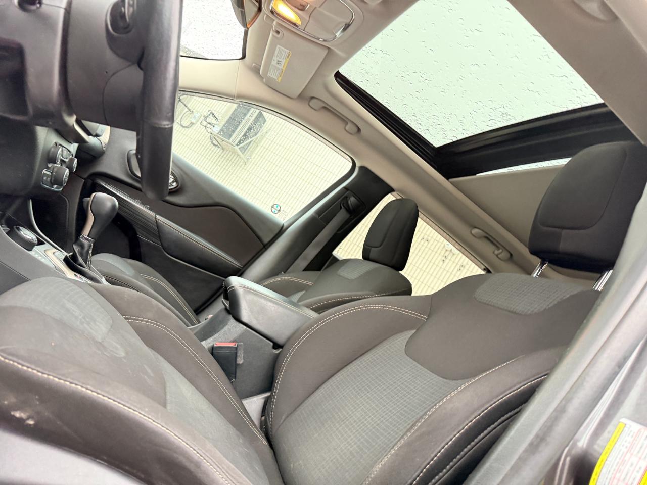 2016 Jeep Cherokee North 4dr 4x4 Photo