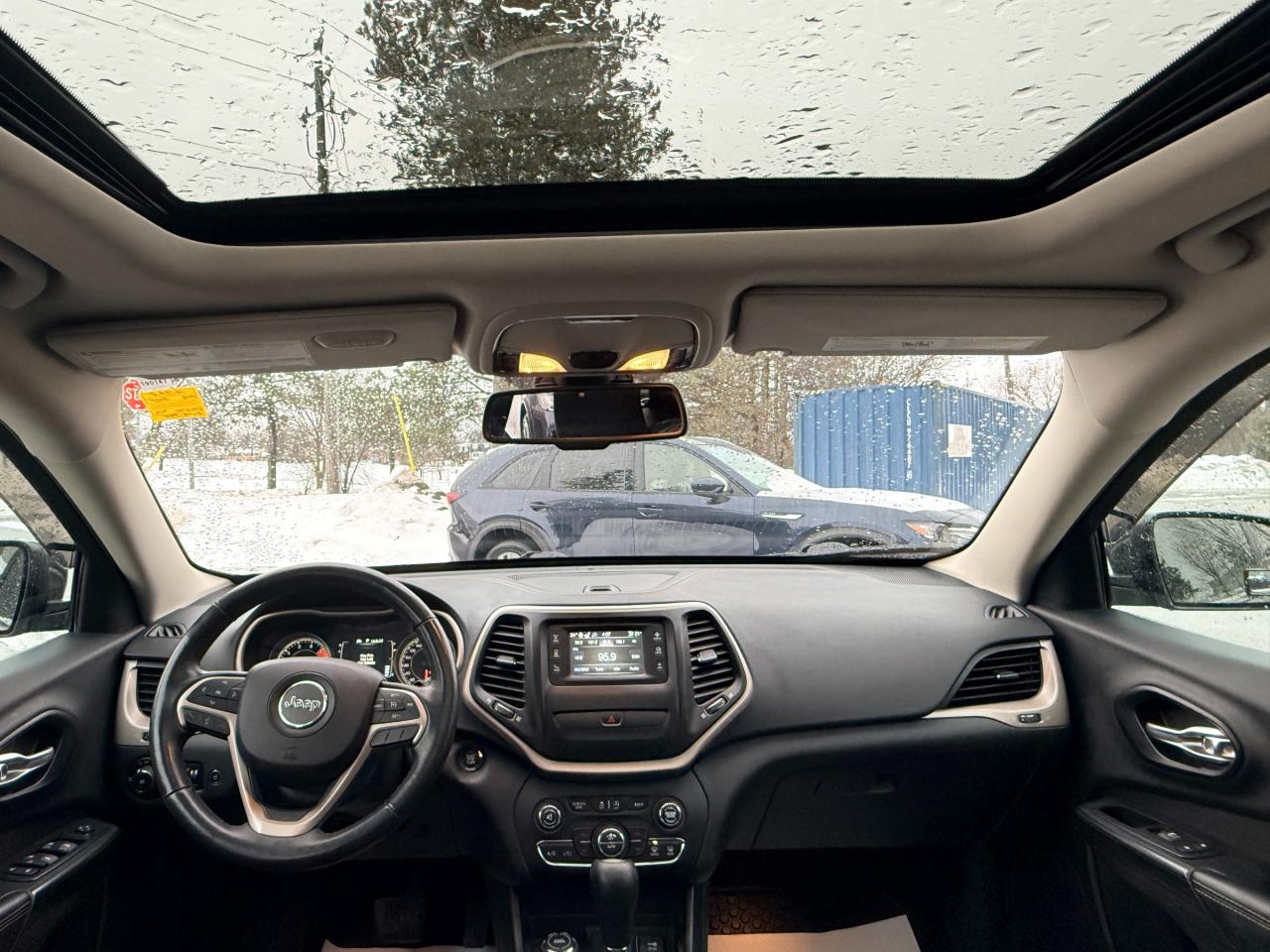 2016 Jeep Cherokee North 4dr 4x4 Photo