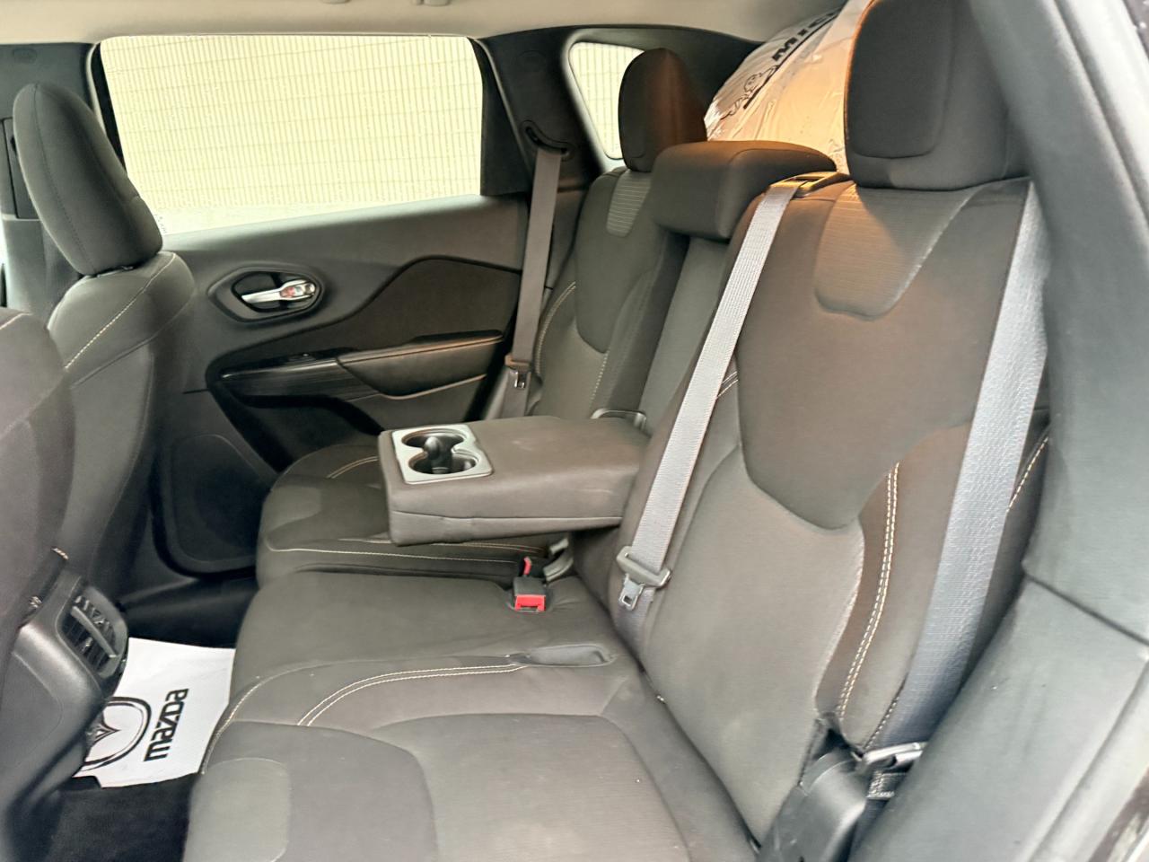 2016 Jeep Cherokee North 4dr 4x4 Photo