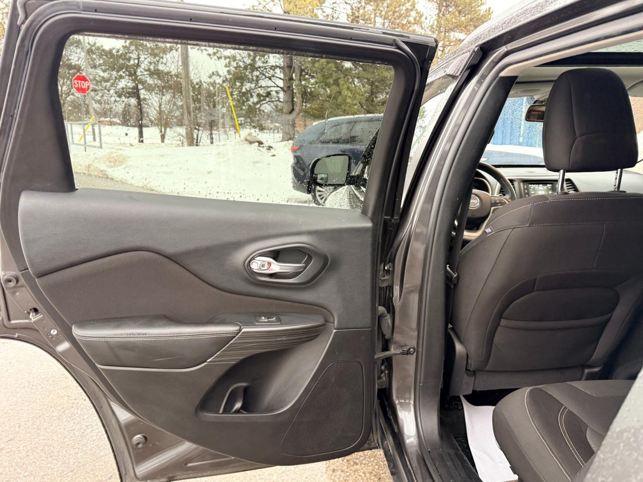 2016 Jeep Cherokee North 4dr 4x4 Photo