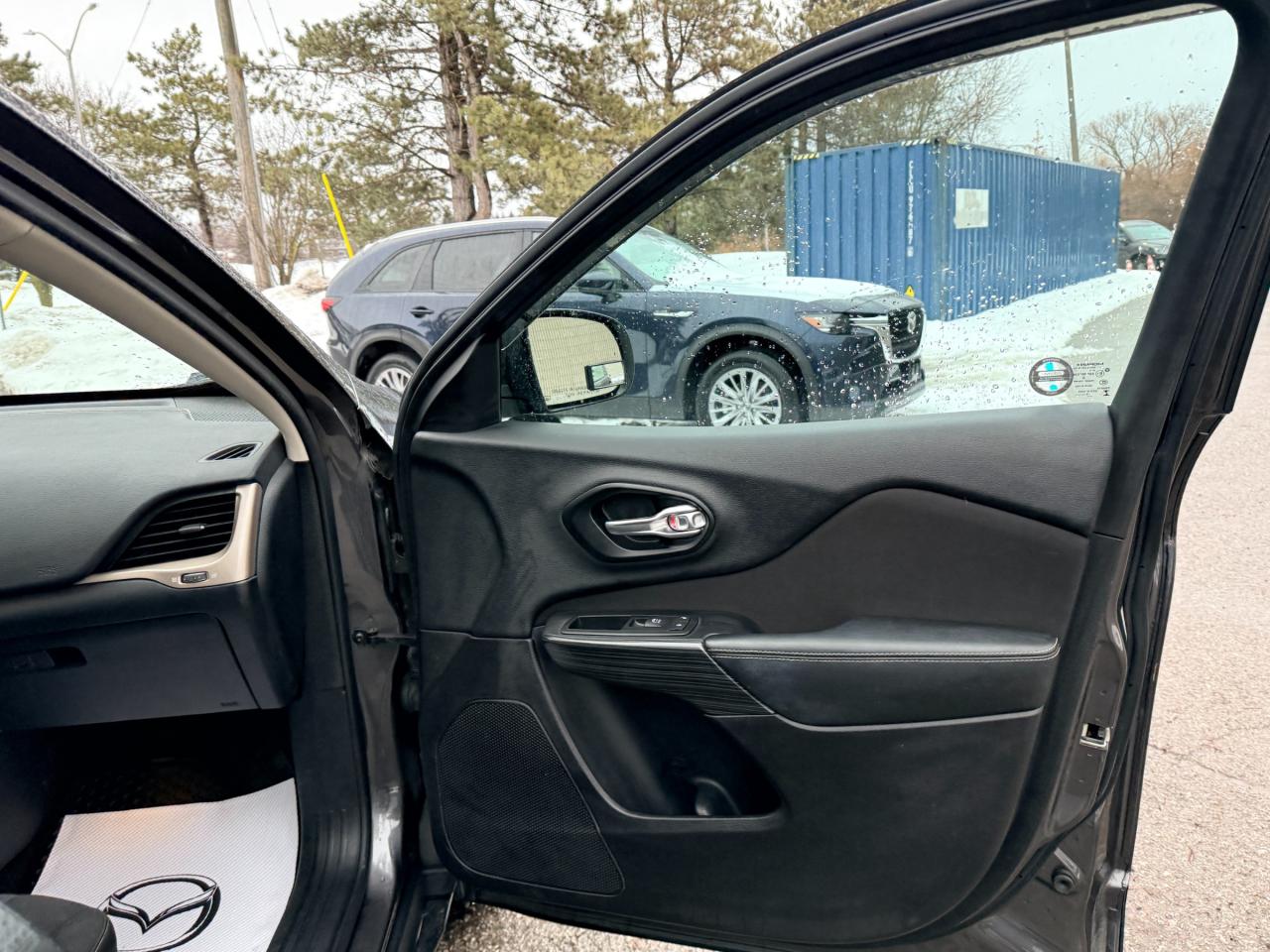 2016 Jeep Cherokee North 4dr 4x4 Photo