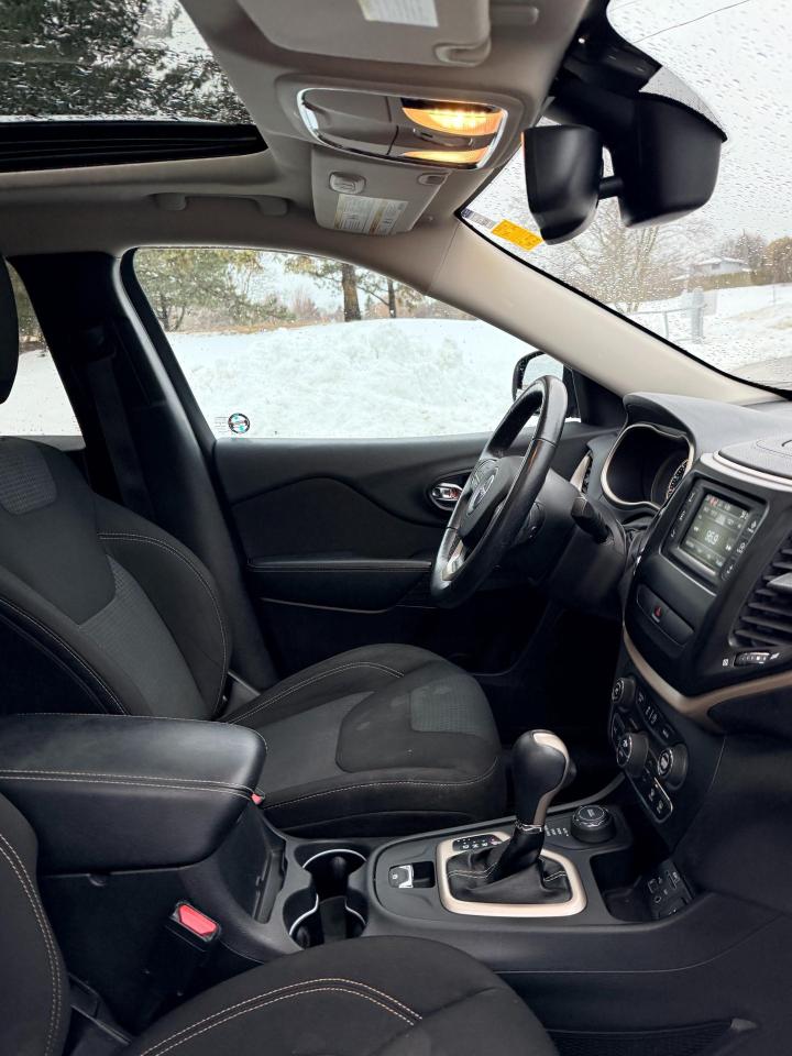 2016 Jeep Cherokee North 4dr 4x4 Photo