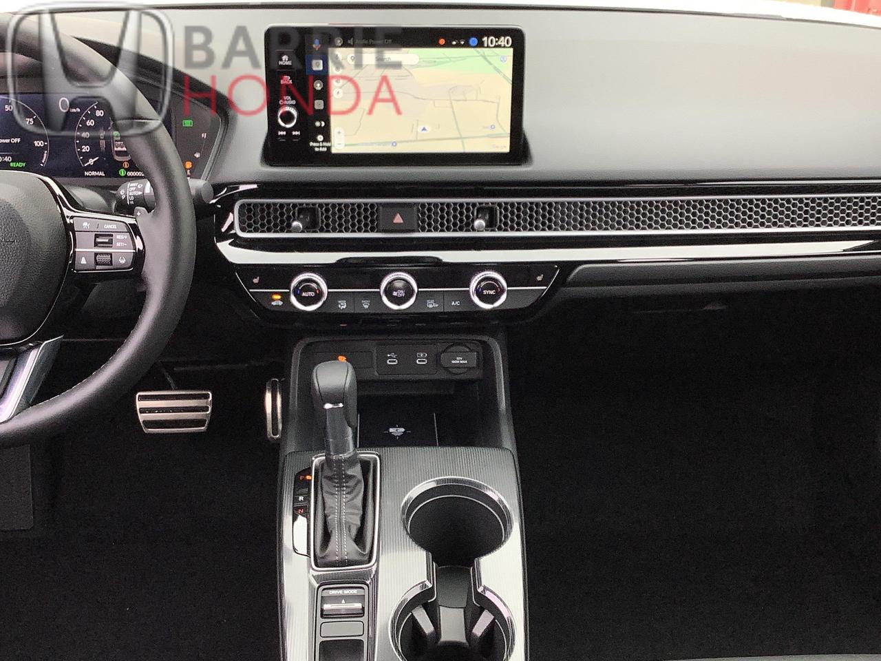 2026 Honda Pilot Touring 4dr All-Wheel Drive Photo