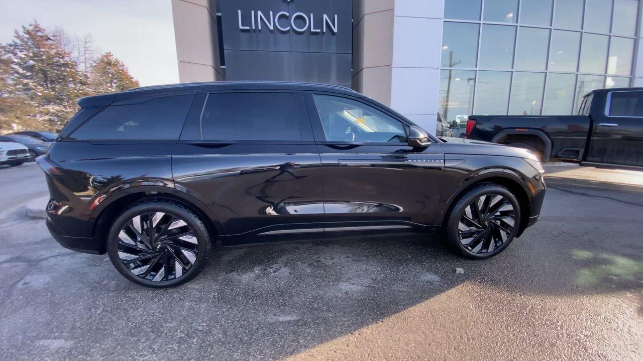 2026 Lincoln Nautilus RESERVE Photo