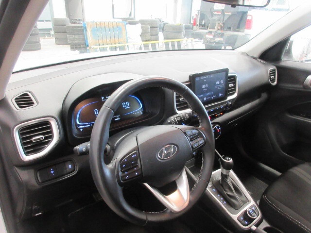 2024 Hyundai Venue PREFERRED, ALLOYS, HTD. SEATS, APPLE/ANDROID, 58K! Photo