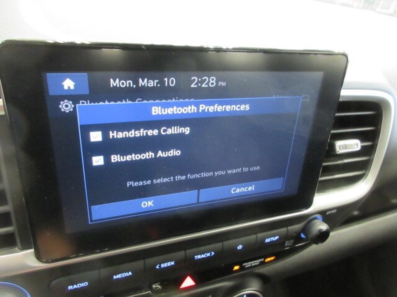 2024 Hyundai Venue PREFERRED, ALLOYS, HTD. SEATS, APPLE/ANDROID, 58K! Photo