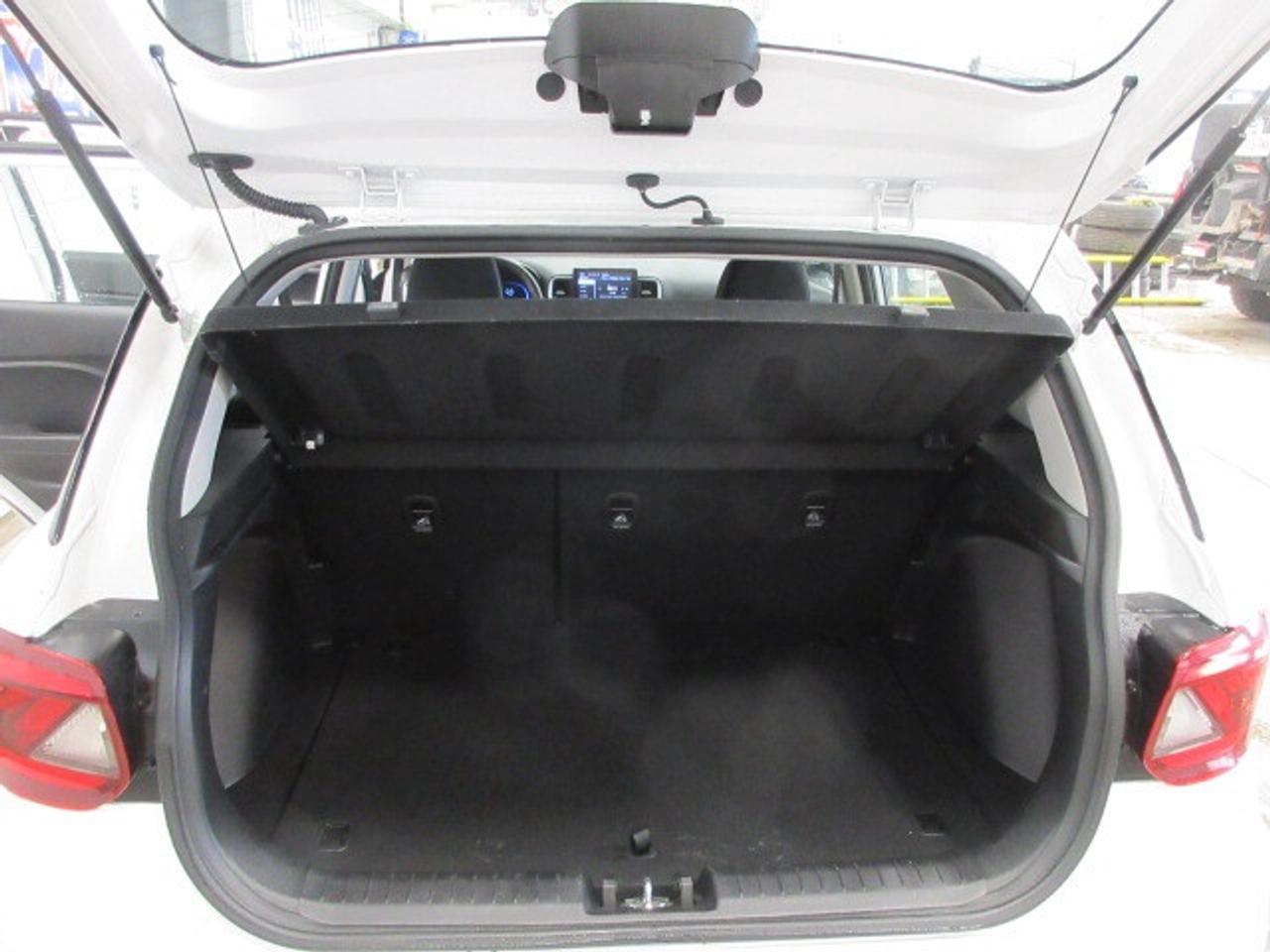 2024 Hyundai Venue PREFERRED, ALLOYS, HTD. SEATS, APPLE/ANDROID, 58K! Photo